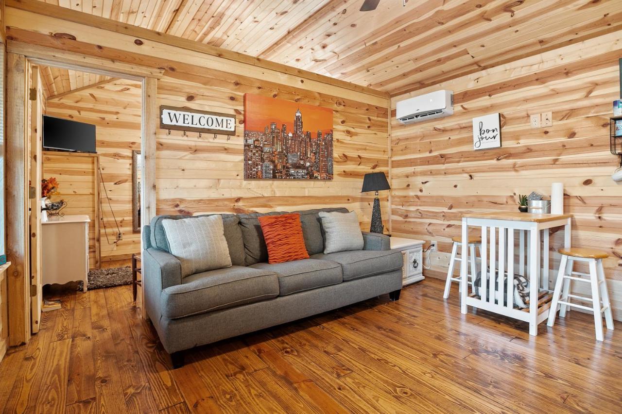 Hr Cabin 3- The Little Bear Cabin Fredericksburg Bagian luar foto